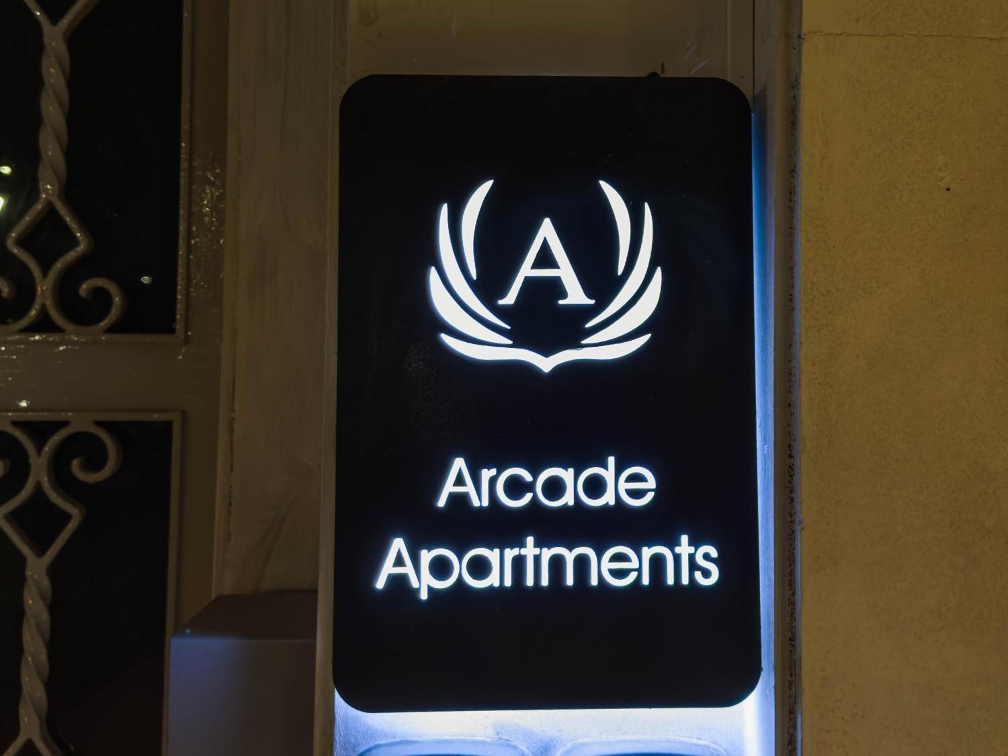 Arcade Apartments Volos Exteriör bild